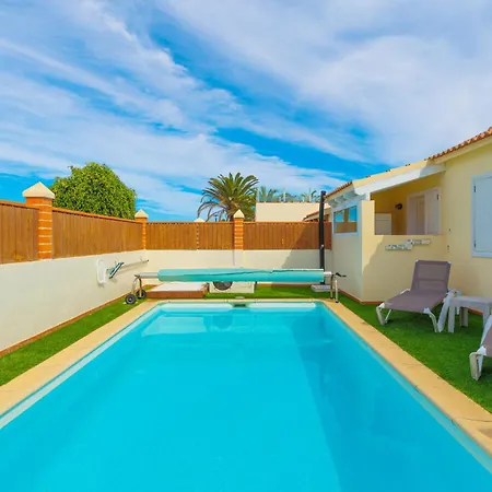 Private With Heated Pool & Terrace View *