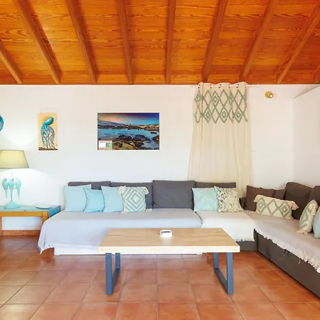 Private With Heated Pool & Terrace View 别墅