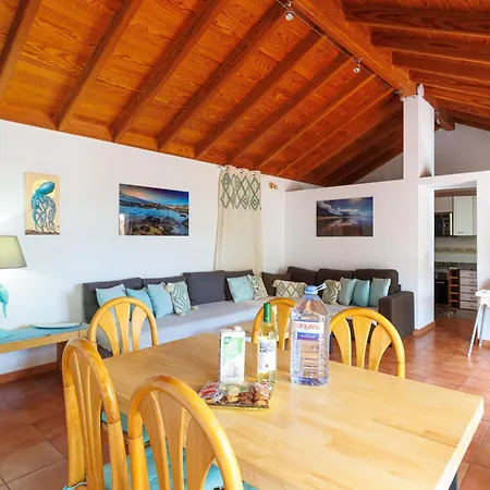 וילה Private With Heated Pool & Terrace View